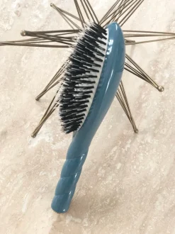La Bonne Brosse Our Hair Brushes*N.02 The Care & Detangling Hair Brush THE ESSENTIAL Blue