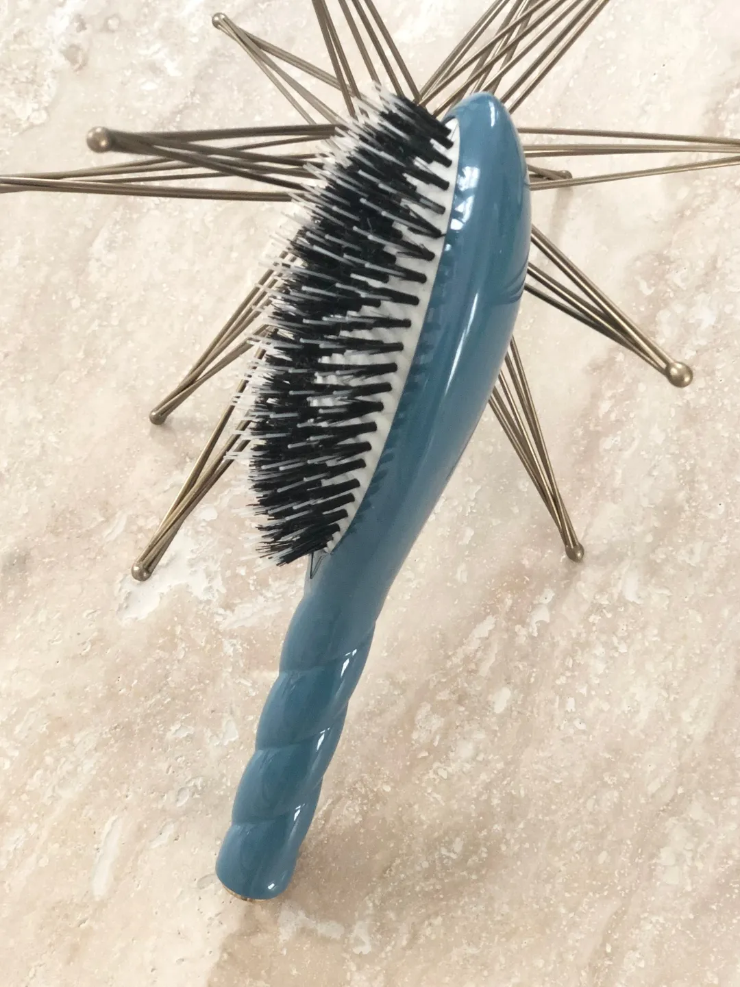 La Bonne Brosse Our Hair Brushes*N.02 The Care & Detangling Hair Brush THE ESSENTIAL Blue