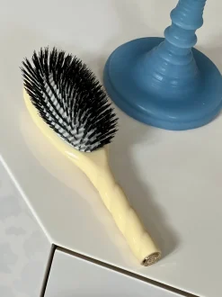 La Bonne Brosse Our Hair Brushes|Our Cair Ritual*N.01 The Shine & Care Hair Brush THE UNIVERSAL Ivory Care