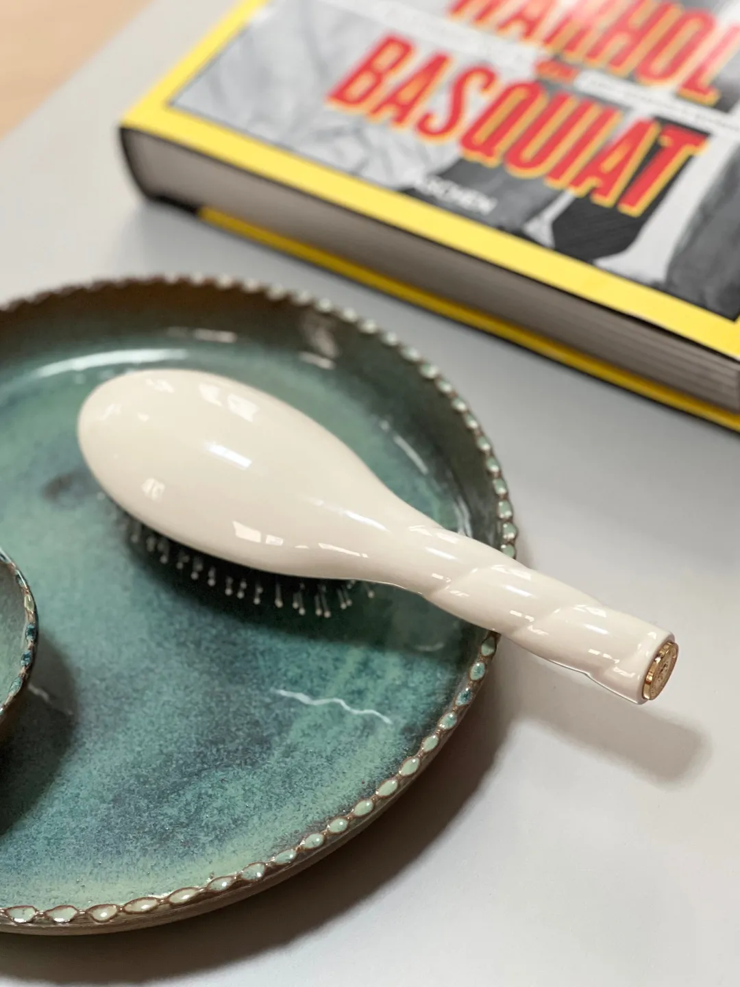 La Bonne Brosse Our Hair Brushes|Our Small Brushes*N.03 The Small Gentle Scalp Care Hair Brush THE ESSENTIAL SOFTNESS Creamy White