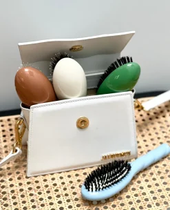 La Bonne Brosse Our Hair Brushes|Our Small Brushes*N.03 The Small Gentle Scalp Care Hair Brush THE ESSENTIAL SOFTNESS Light Blue