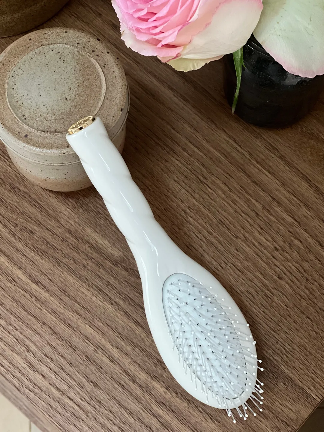 La Bonne Brosse Our Hair Brushes|Our Small Brushes*N.04 The Small Massaging Detangling Hair Brush THE MIRACLE Creamy White