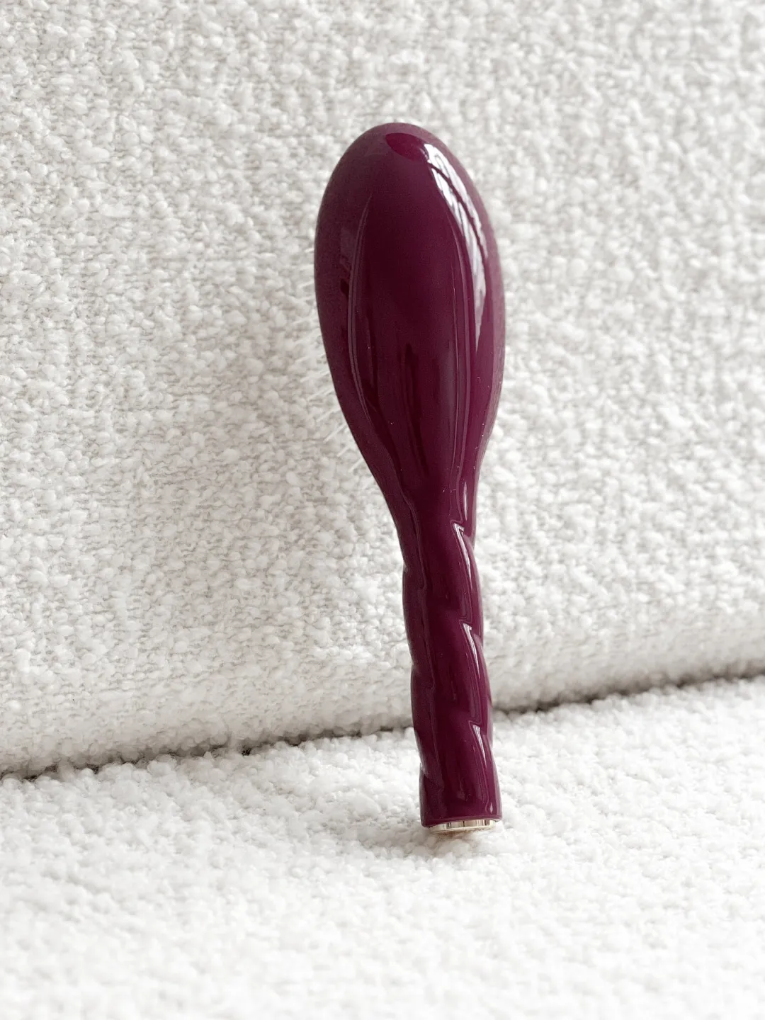 La Bonne Brosse Our Hair Brushes|Our Small Brushes*N.07 The Small Stimulating & Detangling Hair Brush THE INTENSE Cherry Red