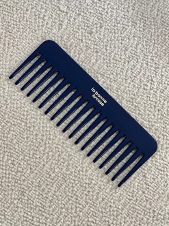 La Bonne Brosse Our Round Styling Hair Brushes|Our Detangling Combs*The Large Detangling Comb in Acetate Blueberry
