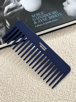 La Bonne Brosse Our Round Styling Hair Brushes|Our Detangling Combs*The Large Detangling Comb in Acetate Blueberry